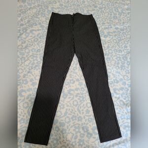 Who What Wear Women's Black Pinstripe Pants